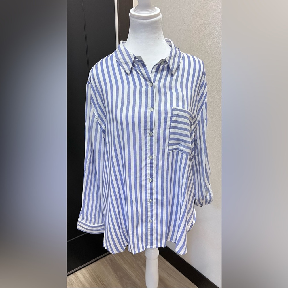 Grand & Green XL Women’s Blue & White Striped Button Up Lightweight - Picture 1 of 7